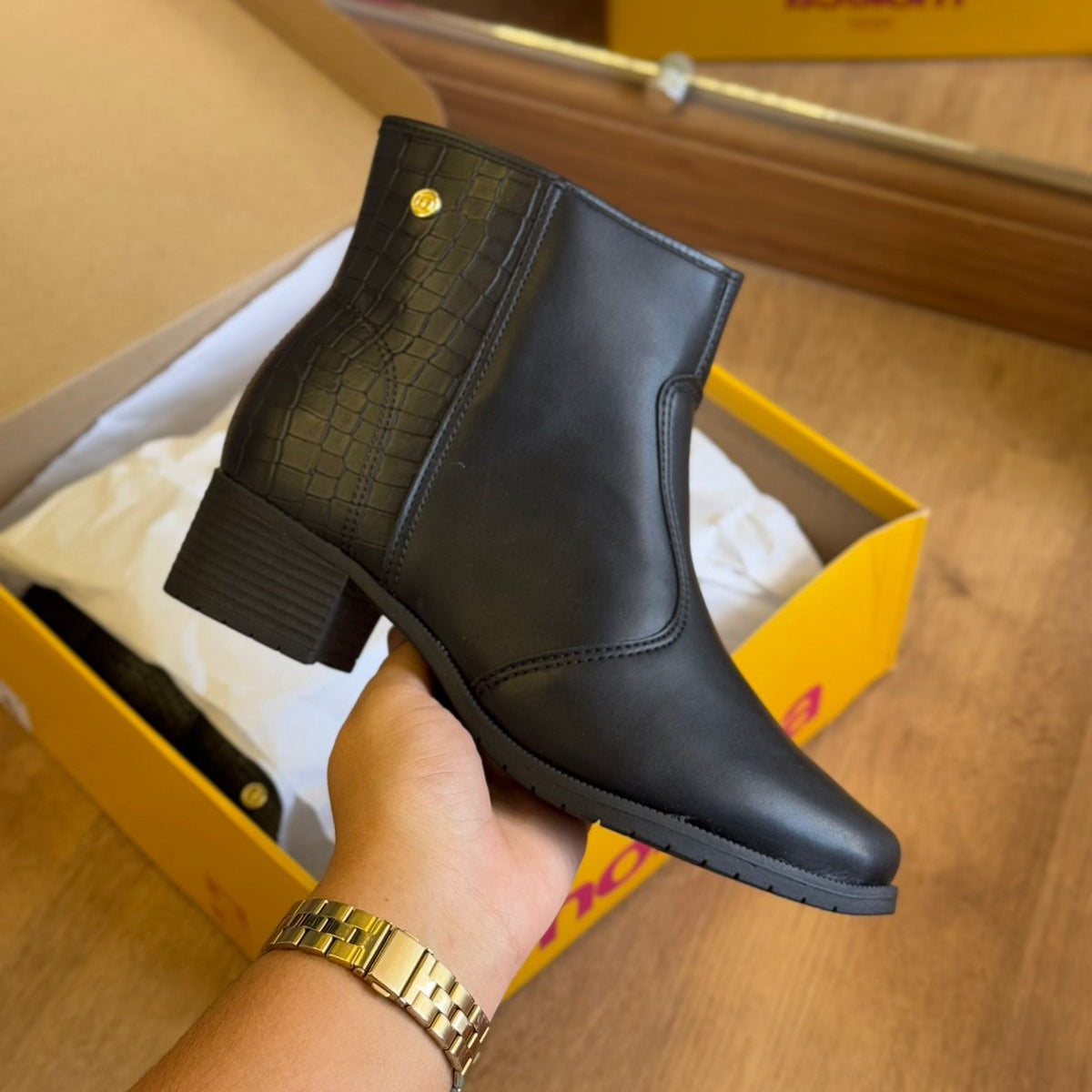 Bota Coturno Moleca Lisa - QUEIMA DE ESTOQUE
