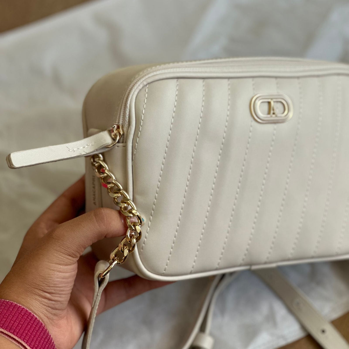 Bolsa Ana Capri Crossbody Minimal C500020030